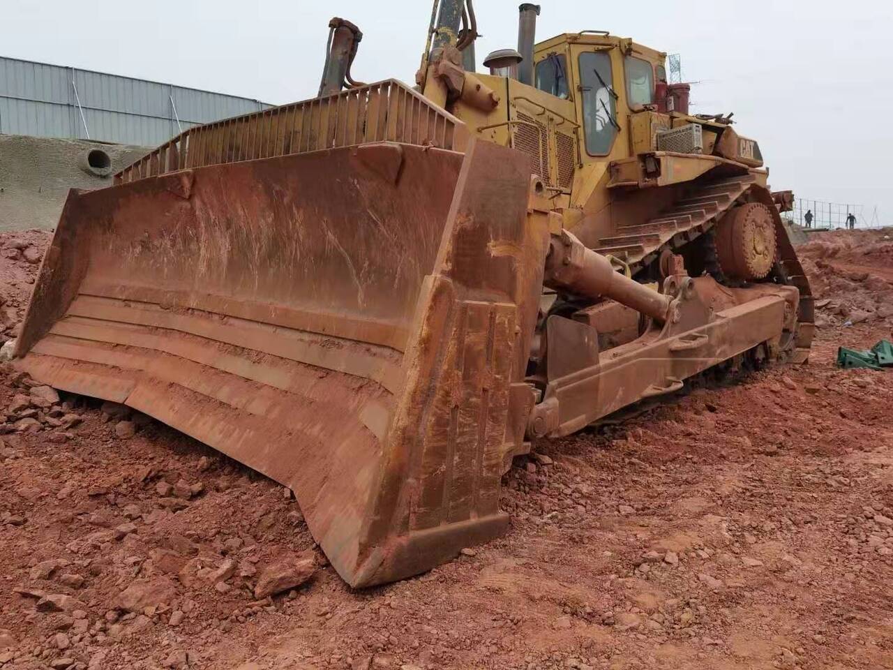CATERPILLAR D11 - Buldôzer: foto 1 CATERPILLAR D11 - Buldôzer: foto 1