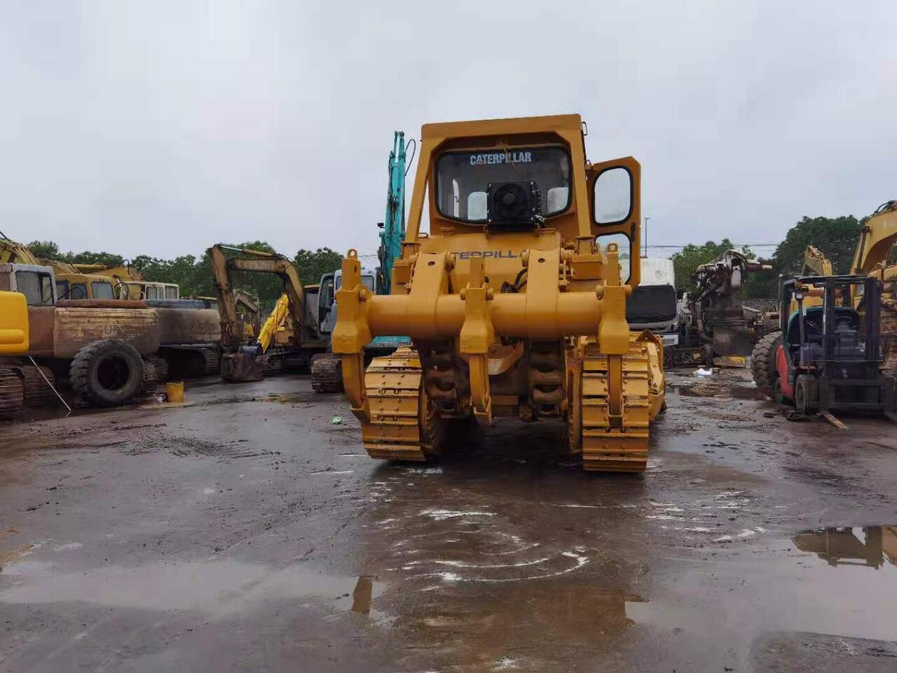 CATERPILLAR D8K - Buldôzer: foto 5 CATERPILLAR D8K - Buldôzer: foto 5