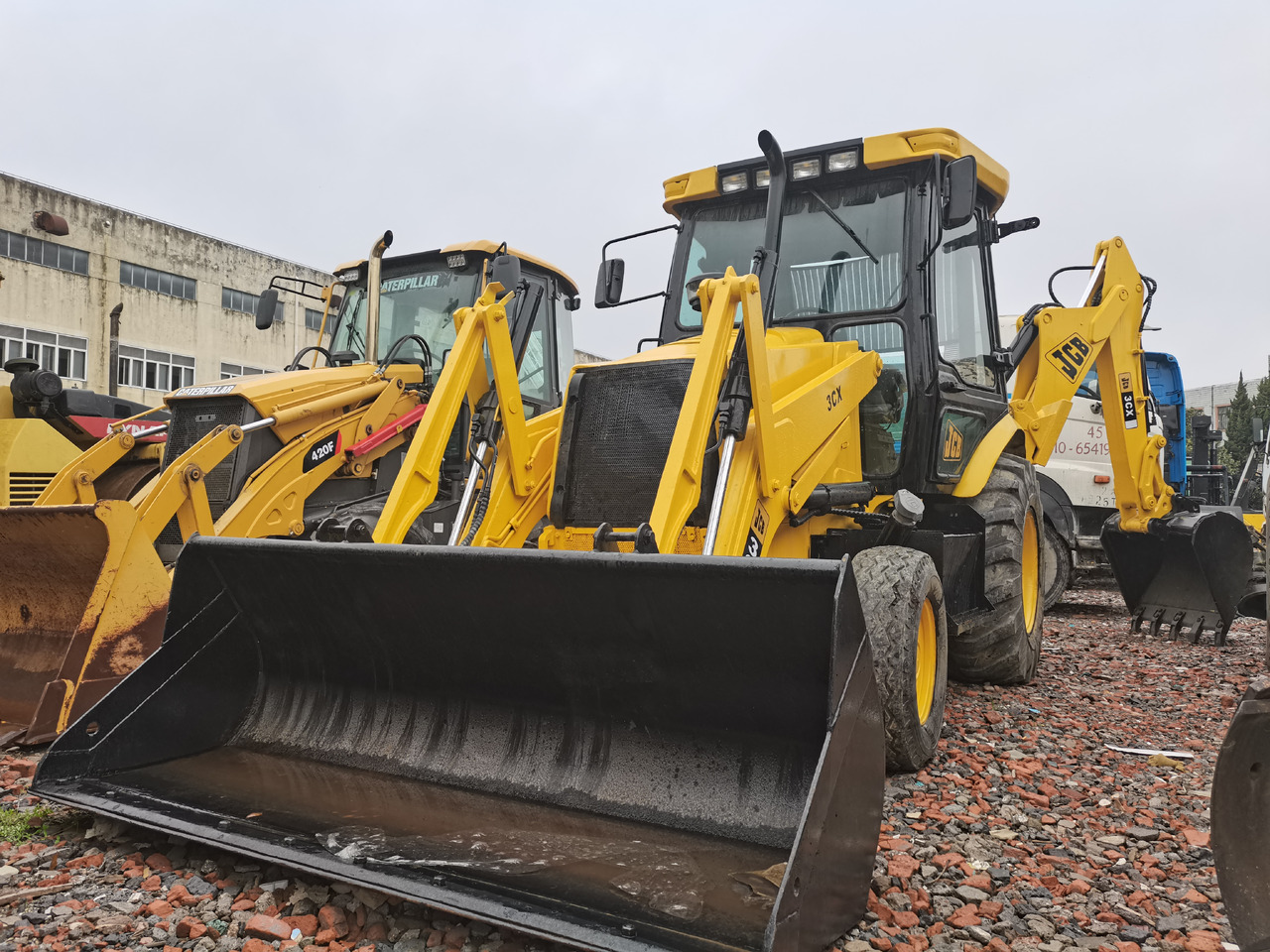 JCB 3CX - Retroescavadeira: foto 1 JCB 3CX - Retroescavadeira: foto 1