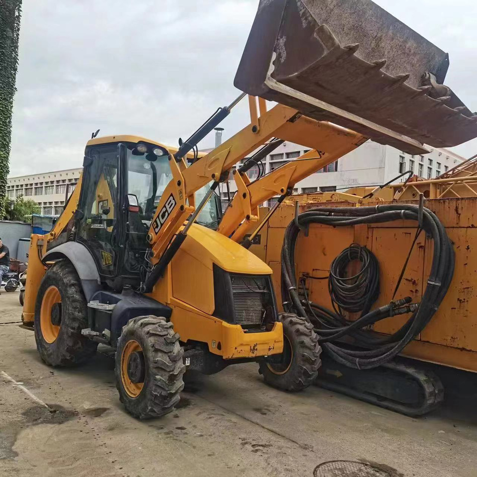 JCB 3CX ECO - Retroescavadeira: foto 1 JCB 3CX ECO - Retroescavadeira: foto 1