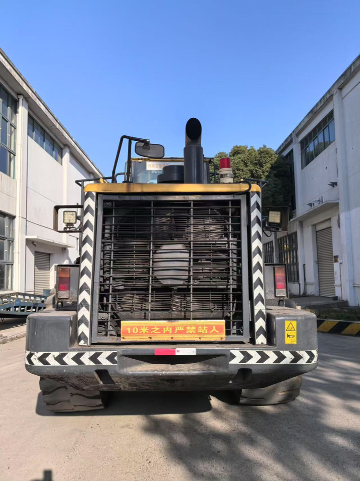 KOMATSU WA500-6 - Pá carregadora de rodas: foto 4 KOMATSU WA500-6 - Pá carregadora de rodas: foto 4