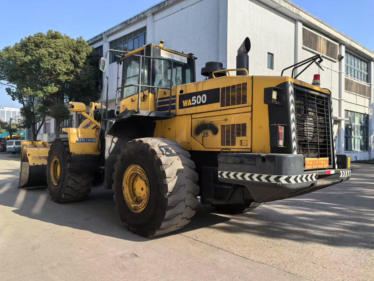 KOMATSU WA500-6 - Pá carregadora de rodas: foto 3 KOMATSU WA500-6 - Pá carregadora de rodas: foto 3