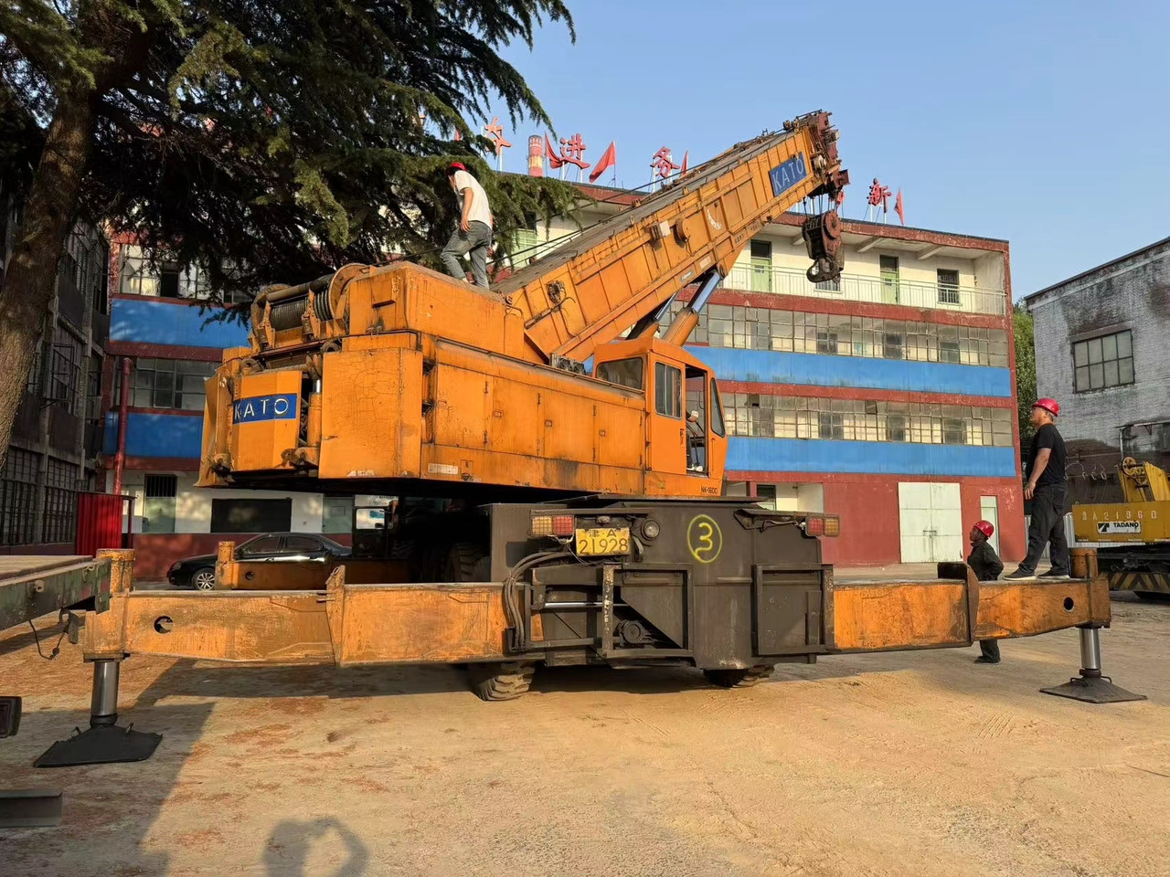 LIEBHERR - Grua móvel: foto 3 LIEBHERR - Grua móvel: foto 3