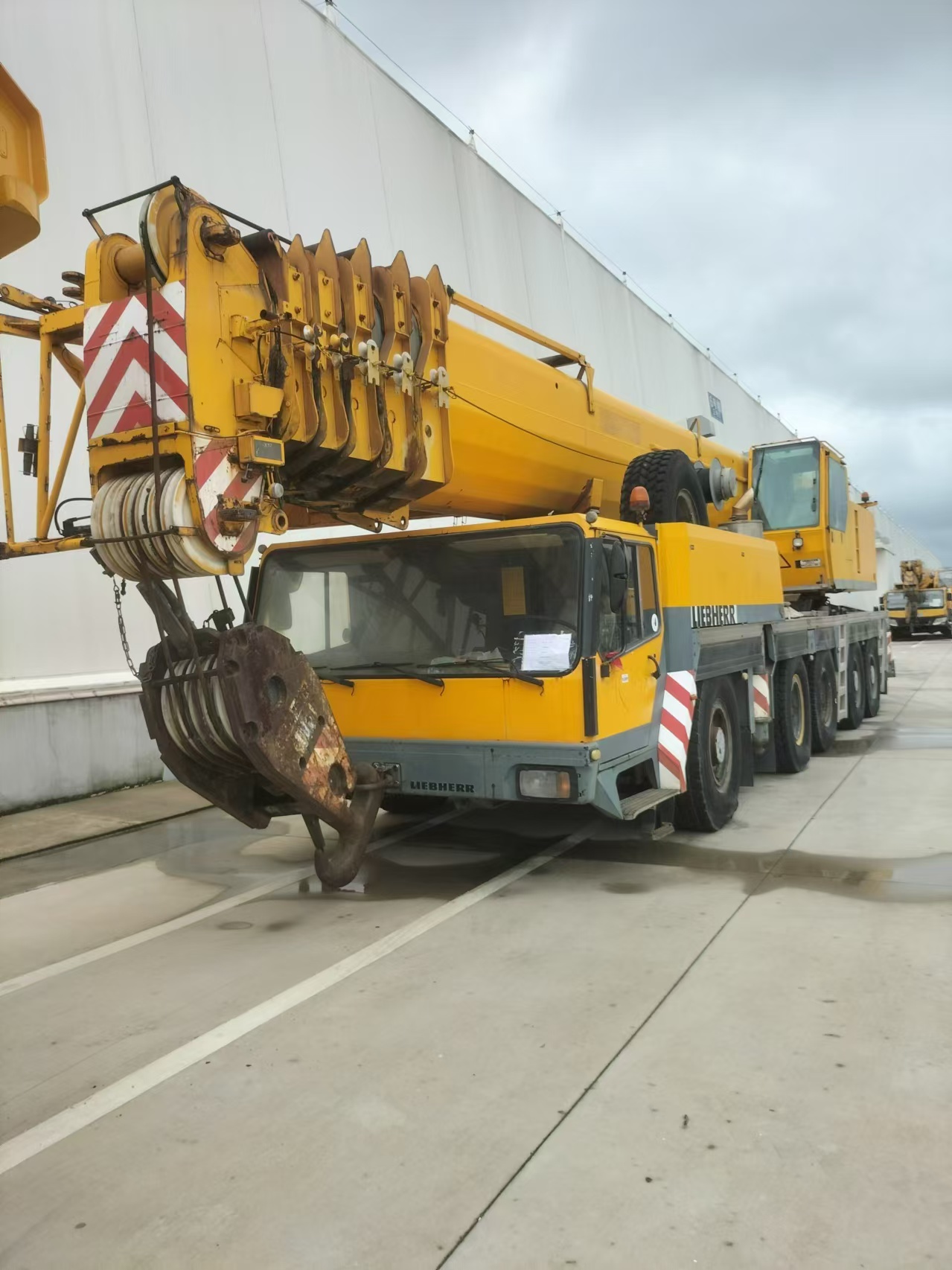 LIEBHERR - Grua móvel: foto 3 LIEBHERR - Grua móvel: foto 3