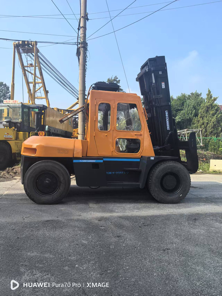 TCM FD100 - Empilhador a diesel: foto 3 TCM FD100 - Empilhador a diesel: foto 3