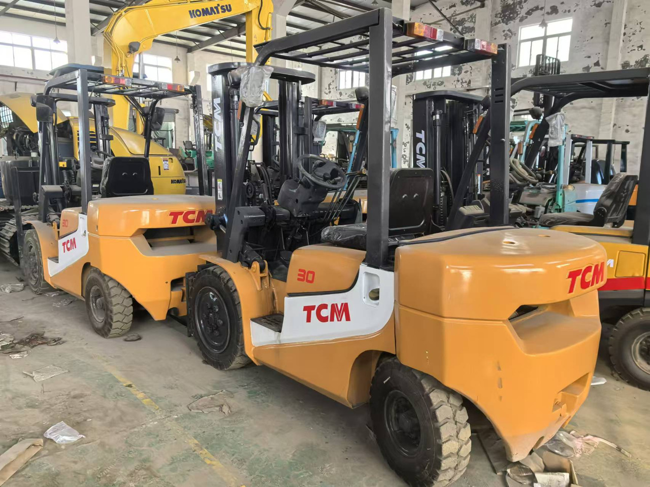 TCM TCM30 - Empilhador a diesel: foto 5 TCM TCM30 - Empilhador a diesel: foto 5