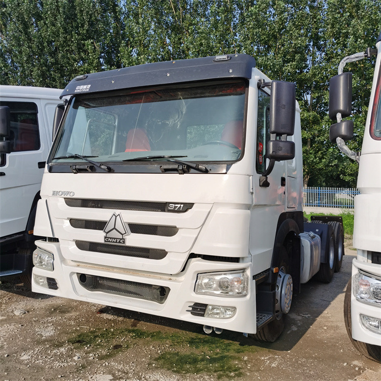HOWO 6x4 371hp tractor - Tractor: foto 4 HOWO 6x4 371hp tractor - Tractor: foto 4