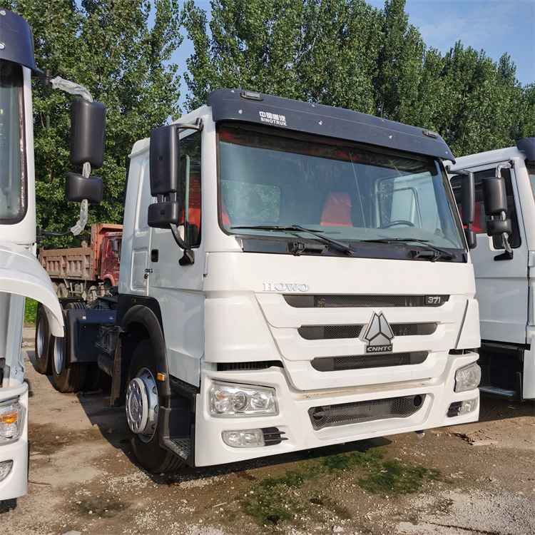 HOWO 6x4 371hp tractor - Tractor: foto 3 HOWO 6x4 371hp tractor - Tractor: foto 3