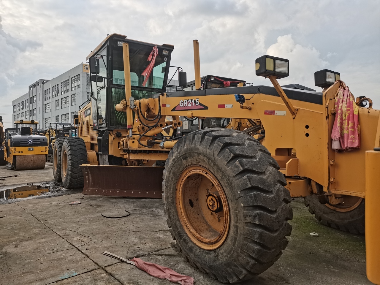 XCMG GR215 - Motoniveladora: foto 1 XCMG GR215 - Motoniveladora: foto 1