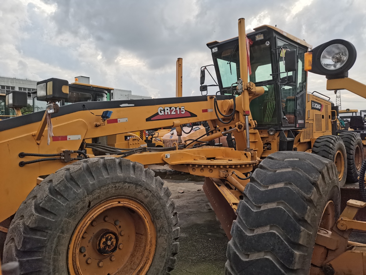 XCMG GR215 - Motoniveladora: foto 3 XCMG GR215 - Motoniveladora: foto 3