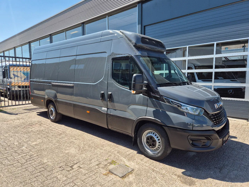 Iveco Daily 35S18 L4H3/ Fleischwagen/ Meattransport/ TK C 450 MAX/ Nr.2 - Carrinha frigorífica: foto 1 Iveco Daily 35S18 L4H3/ Fleischwagen/ Meattransport/ TK C 450 MAX/ Nr.2 - Carrinha frigorífica: foto 1