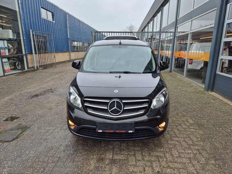 Mercedes-Benz Citan 111 CDI L2/ Maxi/ Koelwagen TK B100 MAX/ -20 Stby 230V - Carrinha frigorífica: foto 4 Mercedes-Benz Citan 111 CDI L2/ Maxi/ Koelwagen TK B100 MAX/ -20 Stby 230V - Carrinha frigorífica: foto 4
