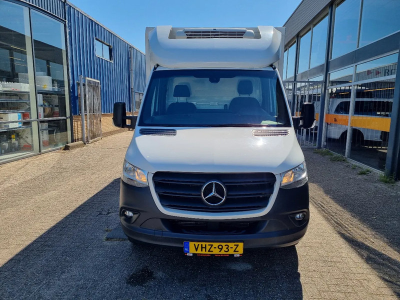 Mercedes-Benz Sprinter 316 CDI Kuhlkoffer Thermoking V300MAX st 230V Euro 6D - Carrinha frigorífica: foto 3 Mercedes-Benz Sprinter 316 CDI Kuhlkoffer Thermoking V300MAX st 230V Euro 6D - Carrinha frigorífica: foto 3