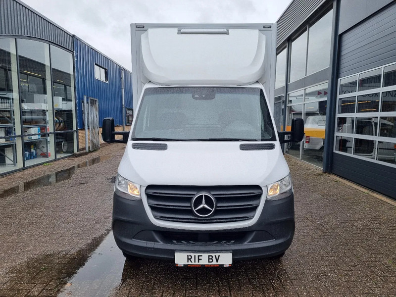 Mercedes-Benz Sprinter 516 CDI BE Clixtar/ Webasto/ 27 KUB/ Nutzlast 3.3T/ 073689 - Carrinha de contentor: foto 3 Mercedes-Benz Sprinter 516 CDI BE Clixtar/ Webasto/ 27 KUB/ Nutzlast 3.3T/ 073689 - Carrinha de contentor: foto 3
