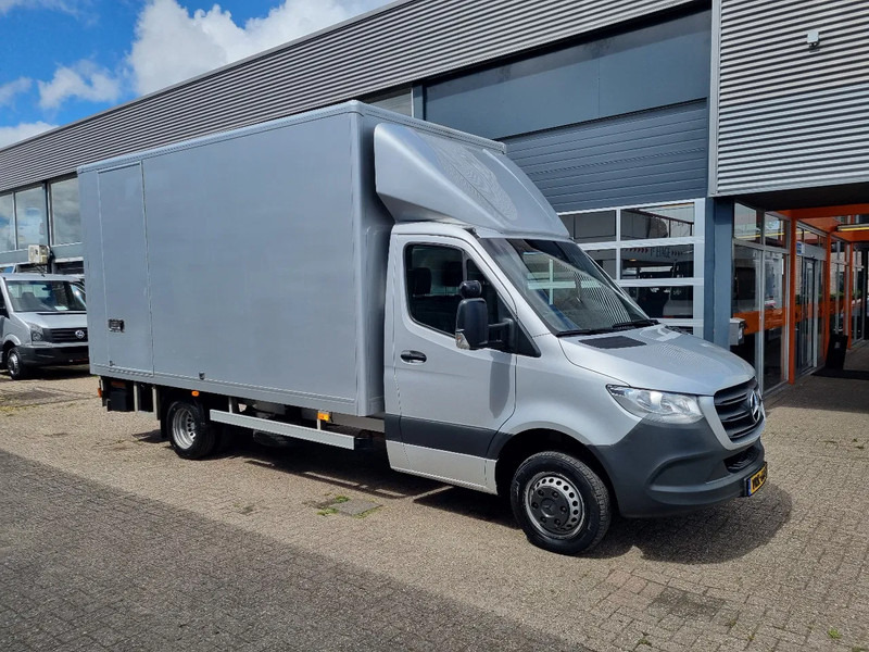 Mercedes-Benz Sprinter 516 CDI Koffer LBW 21m3 Euro 6 - Carrinha de contentor: foto 1 Mercedes-Benz Sprinter 516 CDI Koffer LBW 21m3 Euro 6 - Carrinha de contentor: foto 1