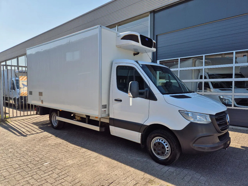 Mercedes-Benz Sprinter 519 CDI Kuhlkoffer/ Carrier 600 MT -20/+20 Trennwand/ 380V - Carrinha frigorífica: foto 1 Mercedes-Benz Sprinter 519 CDI Kuhlkoffer/ Carrier 600 MT -20/+20 Trennwand/ 380V - Carrinha frigorífica: foto 1