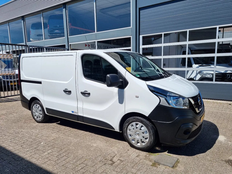 Nissan NV300 Koelwagen Webasto 0'Celsius 1.6 DCI 125PK Euro 6 - Carrinha frigorífica: foto 1 Nissan NV300 Koelwagen Webasto 0'Celsius 1.6 DCI 125PK Euro 6 - Carrinha frigorífica: foto 1