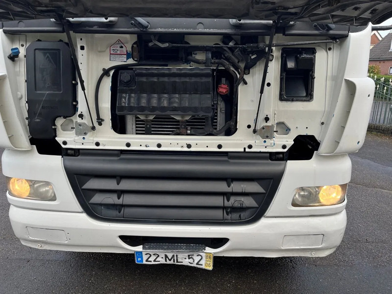 DAF CF 85.430 EURO 3 8X2 CHASSIS - Camião chassi: foto 3 DAF CF 85.430 EURO 3 8X2 CHASSIS - Camião chassi: foto 3
