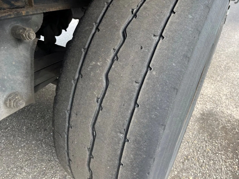 Groenewegen 2 assige gesloten opbouw opslag met laadklep - Semi-reboque furgão: foto 5 Groenewegen 2 assige gesloten opbouw opslag met laadklep - Semi-reboque furgão: foto 5