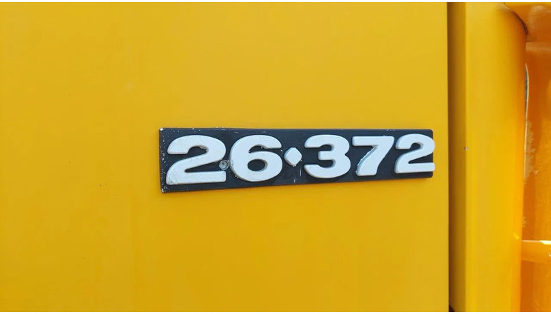 MAN 26.372 MANUAL ZF GEARBOX STEEL SUSPENSION 6X4 - Camião chassi: foto 5 MAN 26.372 MANUAL ZF GEARBOX STEEL SUSPENSION 6X4 - Camião chassi: foto 5