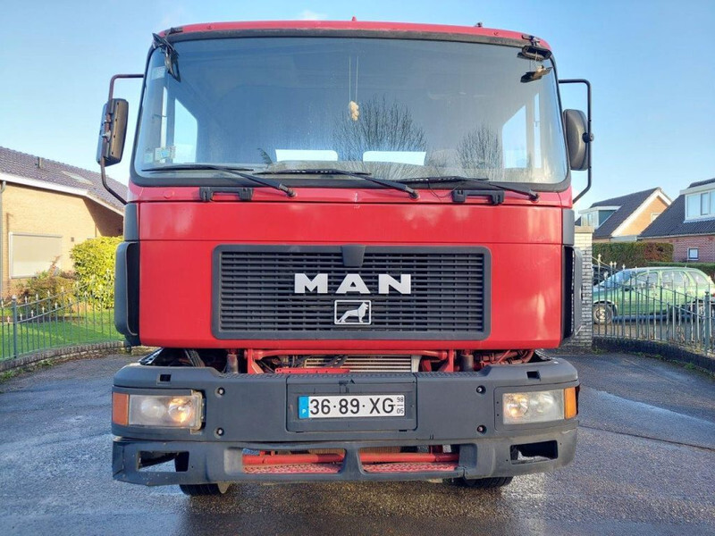 MAN 26.463 6X4 CHASSIS - Camião chassi: foto 5 MAN 26.463 6X4 CHASSIS - Camião chassi: foto 5