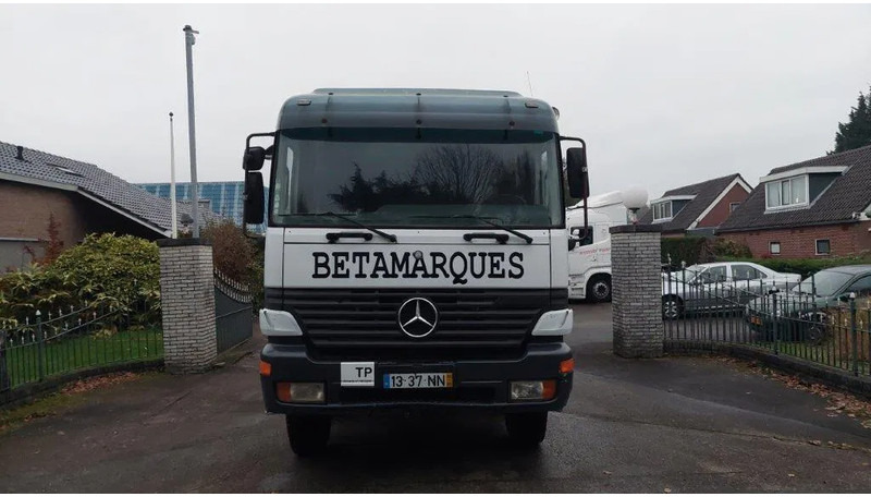 Mercedes-Benz Actros 3235 8x4 Mixer - Camião betoneira: foto 5 Mercedes-Benz Actros 3235 8x4 Mixer - Camião betoneira: foto 5