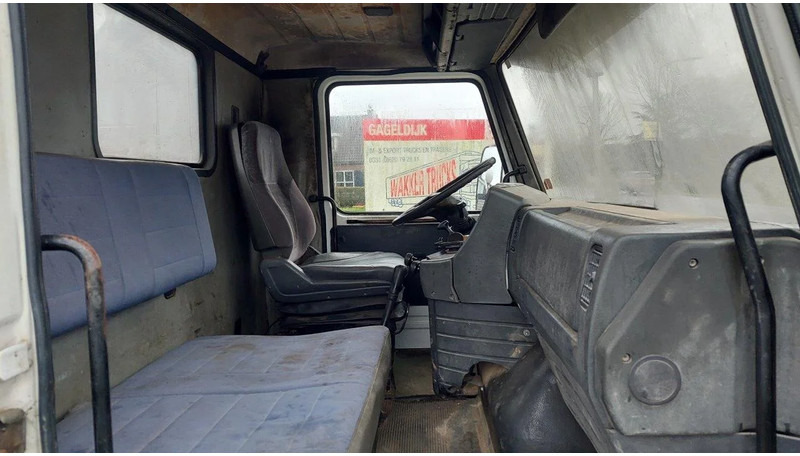 Camião basculante Scania T113-320 6X4 Kipper Steel Spring: foto 7