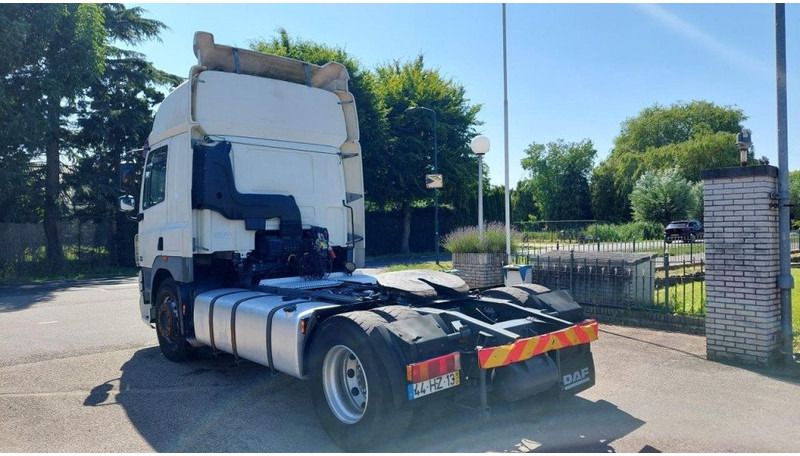 DAF CF 85.410 4x2 MANUAL 410 POWER - Tractor: foto 4 DAF CF 85.410 4x2 MANUAL 410 POWER - Tractor: foto 4