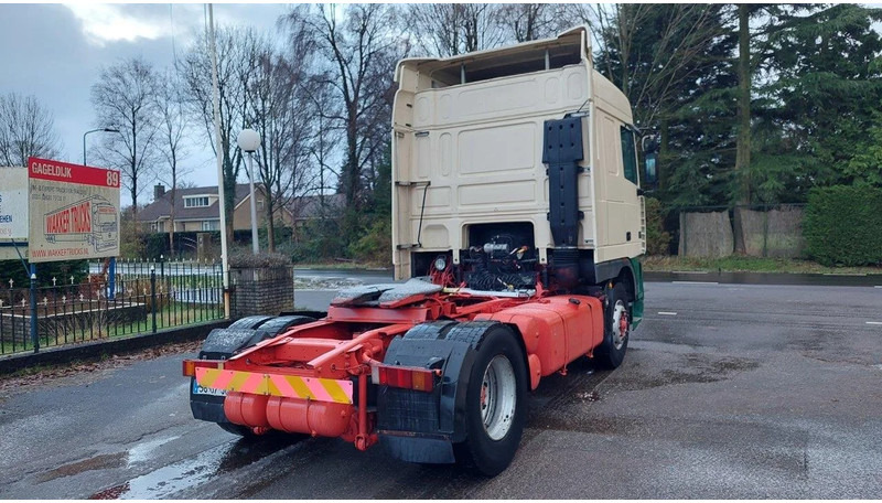 DAF XF 95.430 4x2 EURO 2 Manual Gearbox - Tractor: foto 3 DAF XF 95.430 4x2 EURO 2 Manual Gearbox - Tractor: foto 3