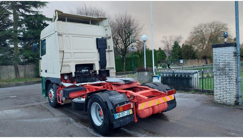 DAF XF 95.430 4x2 EURO 2 Manual Gearbox - Tractor: foto 4 DAF XF 95.430 4x2 EURO 2 Manual Gearbox - Tractor: foto 4