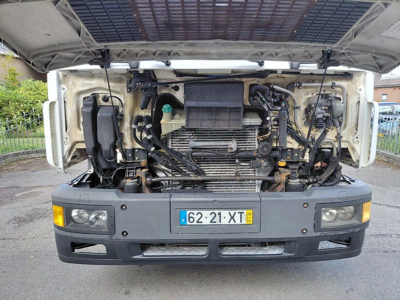 MAN 19.463 F2000 460 HP MANUAL ZF GEARBOX PERFECT CONDITION - Tractor: foto 4 MAN 19.463 F2000 460 HP MANUAL ZF GEARBOX PERFECT CONDITION - Tractor: foto 4