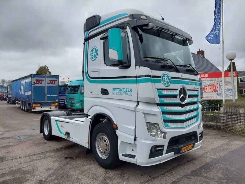 Mercedes-Benz Actros 1842 - Tractor: foto 2 Mercedes-Benz Actros 1842 - Tractor: foto 2