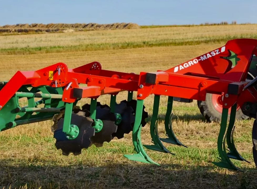 Locação financeira de AGRO-MASZ Agregat podorywkowy AGRO-MASZ Agregat podorywkowy: foto 7