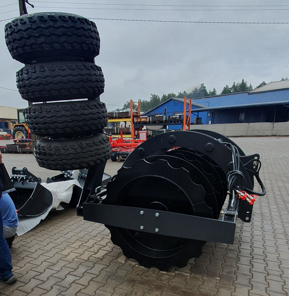 METAL-TECHNIK Wał Pryzmowy MT2 z dociskiem - Rolo agricola: foto 5 METAL-TECHNIK Wał Pryzmowy MT2 z dociskiem - Rolo agricola: foto 5