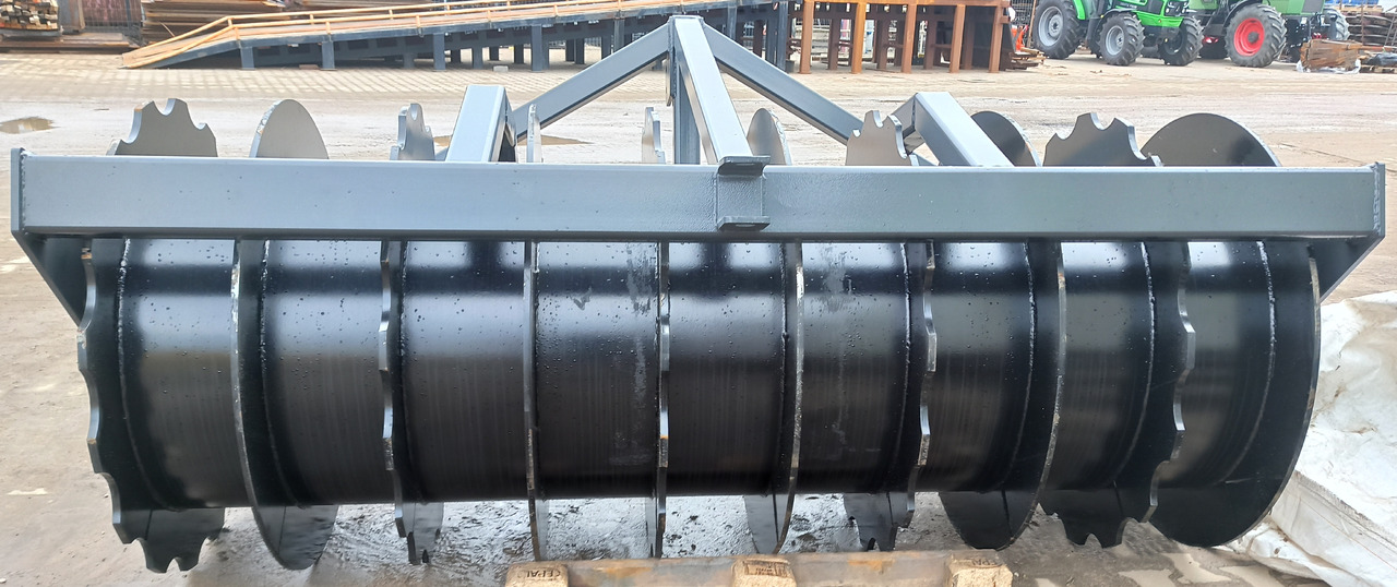 METAL-TECHNIK Wał pryzmowy - Rolo agricola: foto 5 METAL-TECHNIK Wał pryzmowy - Rolo agricola: foto 5