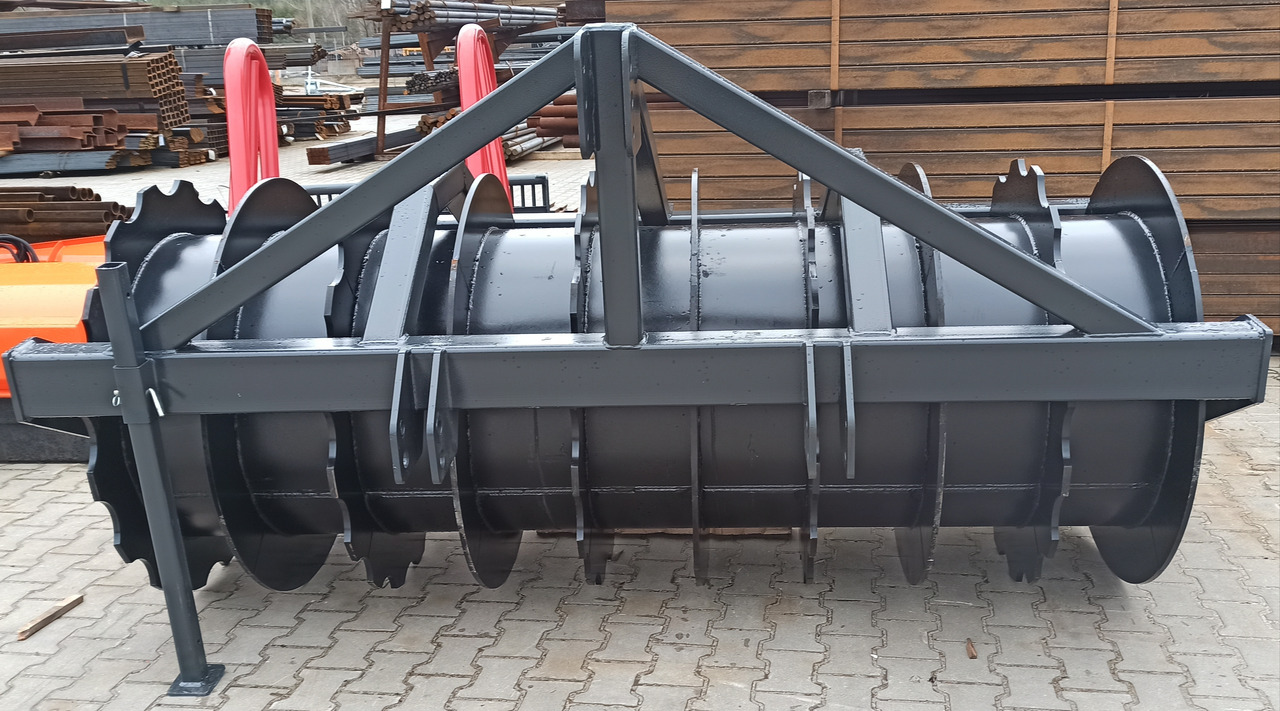 METAL-TECHNIK Wał pryzmowy - Rolo agricola: foto 4 METAL-TECHNIK Wał pryzmowy - Rolo agricola: foto 4