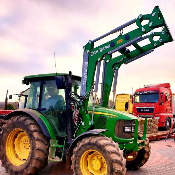 Metal-Technik Frontlader John Deere MT-03 / Ładowacz czołowy John Deere MT-03 - Carregador frontal para o trator para Trator: foto 3 Metal-Technik Frontlader John Deere MT-03 / Ładowacz czołowy John Deere MT-03 - Carregador frontal para o trator para Trator: foto 3