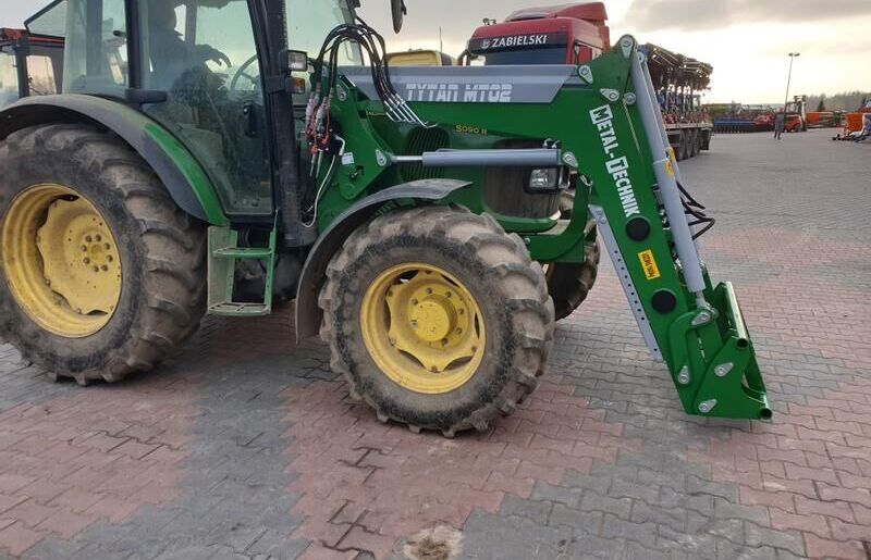 Metal-Technik Frontlader für John Deere 6620 / Ładowacz czołowy do John Deere - Carregador frontal para o trator: foto 2 Metal-Technik Frontlader für John Deere 6620 / Ładowacz czołowy do John Deere - Carregador frontal para o trator: foto 2