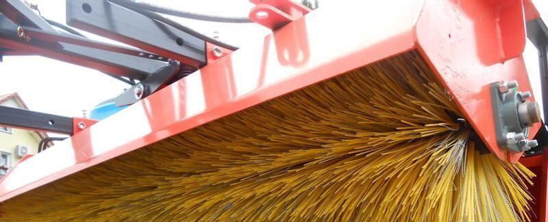 Metal-technik Sweeper/ Zamiatarka 2,4*M - Vassoura para Veículo municipal/ Especial: foto 4 Metal-technik Sweeper/ Zamiatarka 2,4*M - Vassoura para Veículo municipal/ Especial: foto 4