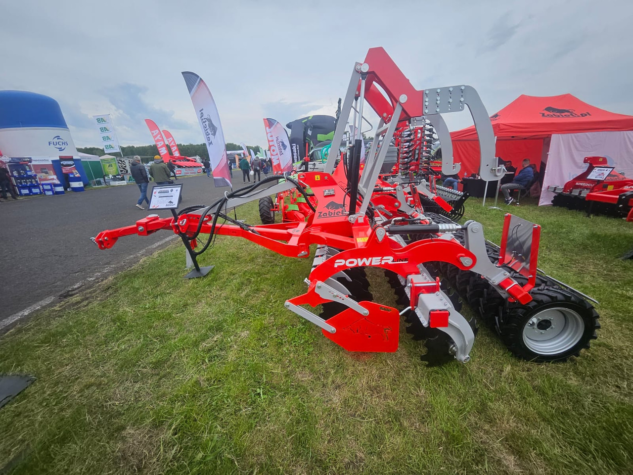 Zabiel Agregat talerzowy półzawieszany 300 - Grades de discos: foto 4 Zabiel Agregat talerzowy półzawieszany 300 - Grades de discos: foto 4