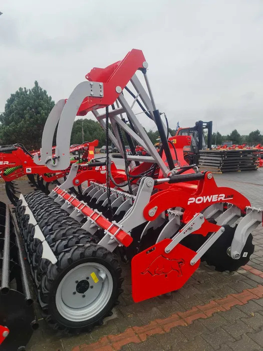 Zabiel Agregat talerzowy półzawieszany 300 - Grades de discos: foto 1 Zabiel Agregat talerzowy półzawieszany 300 - Grades de discos: foto 1