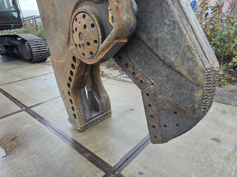 Hitachi zx470 labounty msd3000R labounty msd3000r scrap shear - Britador: foto 4 Hitachi zx470 labounty msd3000R labounty msd3000r scrap shear - Britador: foto 4