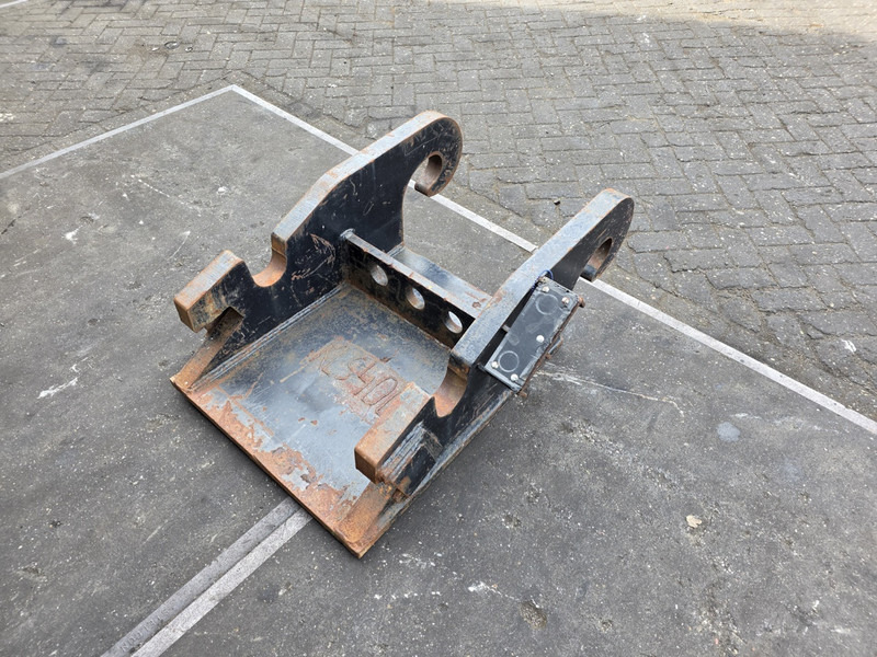 Kopplaat cw55s head plate kopplaat cw55s verachtert eurosteel - Acoplamento rápido para Máquina de construção: foto 3 Kopplaat cw55s head plate kopplaat cw55s verachtert eurosteel - Acoplamento rápido para Máquina de construção: foto 3