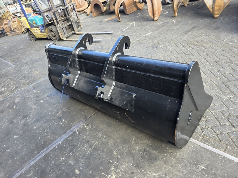 Slotenbak cw40 brede bak cw 40 slotenbak cw 40 brede bak cw 40 - Balde para Máquina de construção: foto 5 Slotenbak cw40 brede bak cw 40 slotenbak cw 40 brede bak cw 40 - Balde para Máquina de construção: foto 5