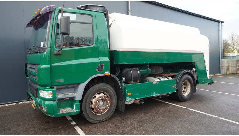 DAF 75.250 FUEL TANK TRUCK 11.300LTR 783.400KM - Camião cisterna: foto 3 DAF 75.250 FUEL TANK TRUCK 11.300LTR 783.400KM - Camião cisterna: foto 3