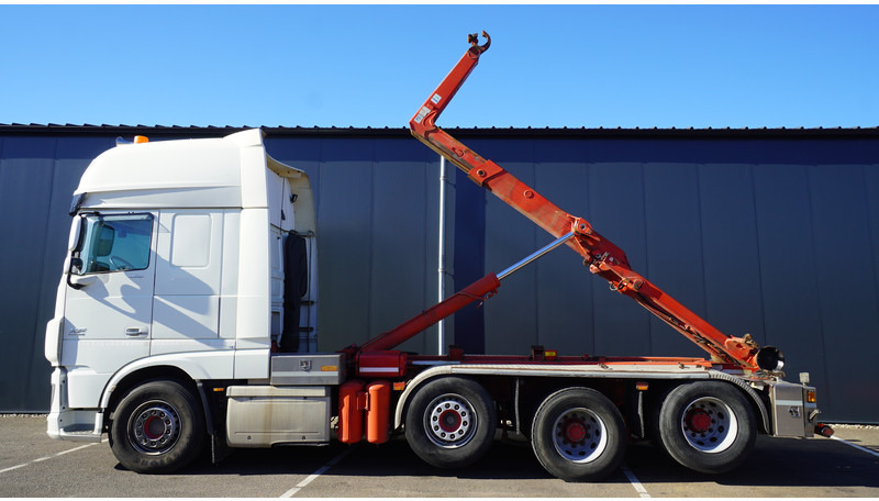 DAF XF460 8X2 HOOKARM SYSTEM TRUCK - Camião polibenne: foto 1 DAF XF460 8X2 HOOKARM SYSTEM TRUCK - Camião polibenne: foto 1