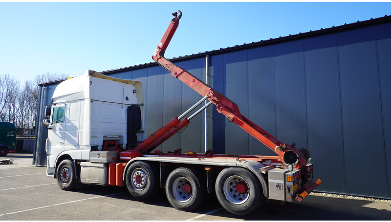 DAF XF460 8X2 HOOKARM SYSTEM TRUCK - Camião polibenne: foto 3 DAF XF460 8X2 HOOKARM SYSTEM TRUCK - Camião polibenne: foto 3