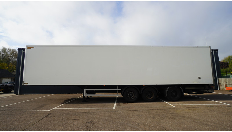H.T.F. 3 AXLE ISOTHERM BOX TRAILER - Semi-reboque frigorífico: foto 1 H.T.F. 3 AXLE ISOTHERM BOX TRAILER - Semi-reboque frigorífico: foto 1