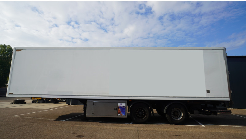 HTF 2 AXLE FRIGO TRAILER - Semi-reboque frigorífico: foto 1 HTF 2 AXLE FRIGO TRAILER - Semi-reboque frigorífico: foto 1