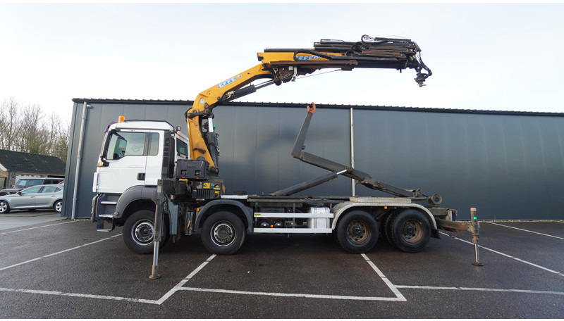 MAN TGS 35.400 8X4 HOOKARM SYSTEM WITH EFFER 305/11/6S - Camião grua: foto 1 MAN TGS 35.400 8X4 HOOKARM SYSTEM WITH EFFER 305/11/6S - Camião grua: foto 1
